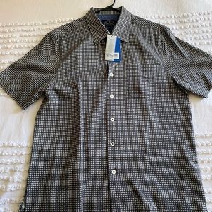 Men’s Nat Nast shirt size Med.